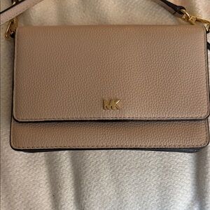 Michael Kors Pebble Pink Leather Crossbody Bag